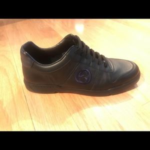 Brand new Gucci shoes never worn. 100% authentic
